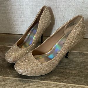 Cream color sparkly heels